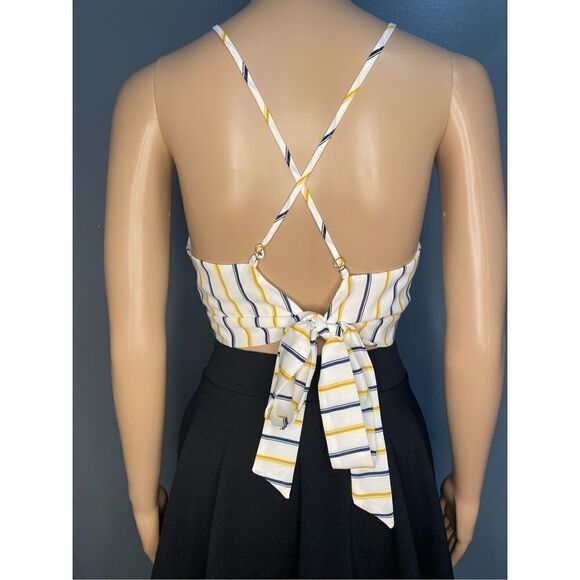 Soprano Halter Crop Top Striped Summer Spaghetti Strap Tie Back Women’s Sz Small - Picture 3 of 6